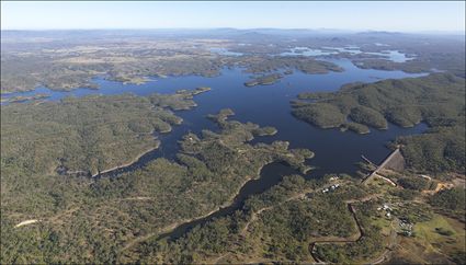 Lake Monduran - QLD T (PBH4 00 18340)